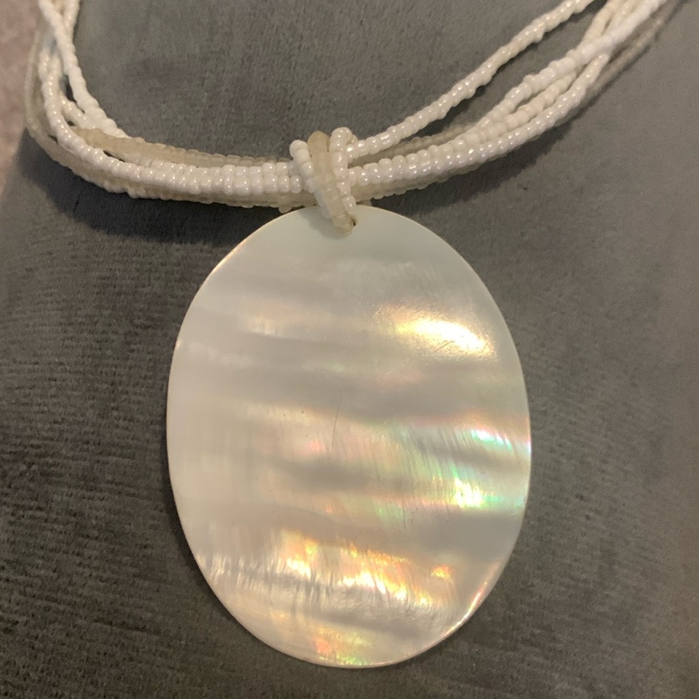 Gorgeous Opal Shell Necklace